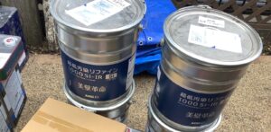 可児市みずきヶ丘、使用する外壁の塗料缶