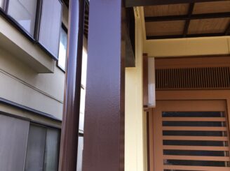 中津川市、玄関柱の塗装完了