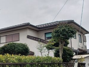 可児市大森、外壁の塗膜の劣化・色褪せ