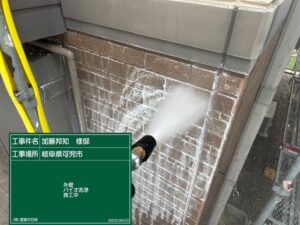 可児市星見台、外壁バイオ洗浄と高圧水洗浄